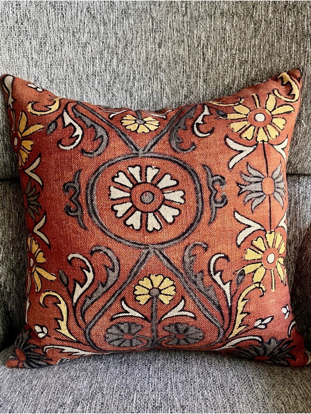1 Rust Floral Decorative Throw Pillow Cover - Unbranded